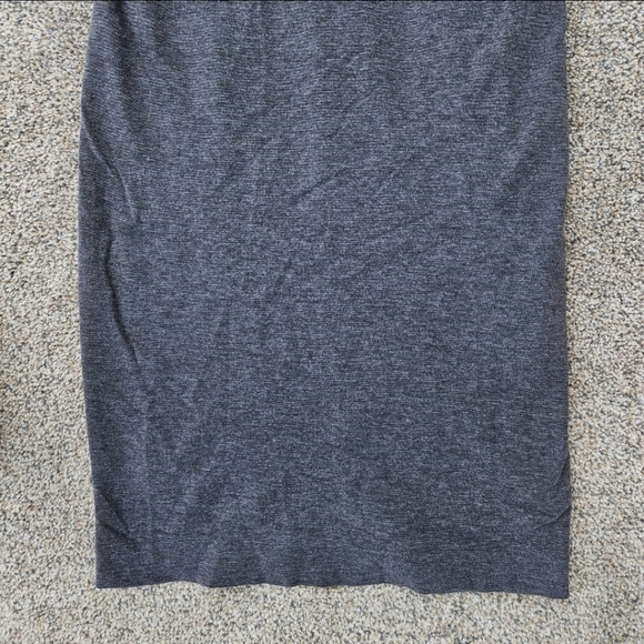 Boden Audrey Ponte Heathered Gray Dress Boatneck Cap Sleeve Sheath Size 4 - Picture 3 of 12